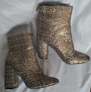 Jessica Simpson Booties Gold tweed